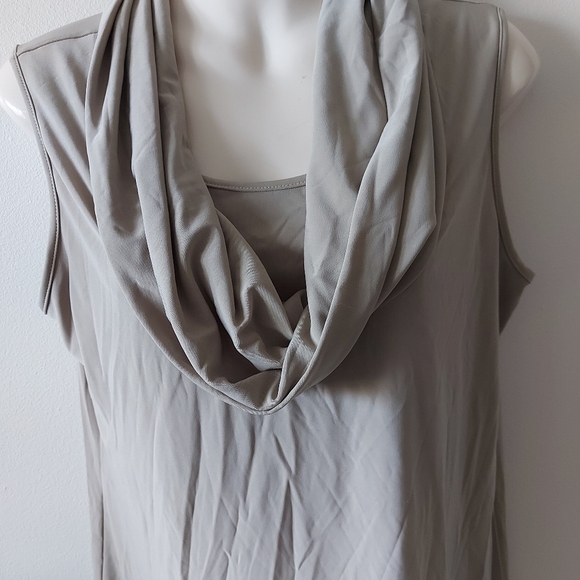 ❣️Compli K cowl neck sleeveless top size M (#175) - Picture 3 of 7